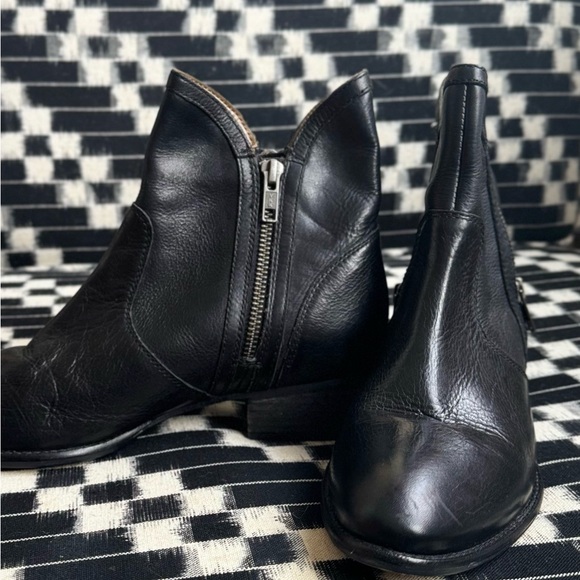 Seychelles Lucky Penny double zippered booties with original box. - Picture 3 of 6